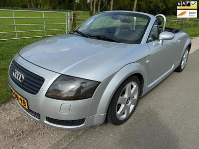 tweedehands Audi TT Roadster 1.8 5V Turbo met leder en stoelverwarming