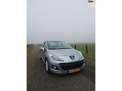 Blauw Gebruikt 2012 Peugeot 207 Access Hatchback | € 1.750 (Goede deal)