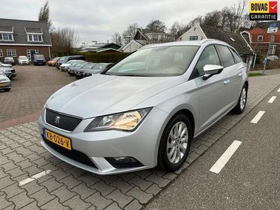 tweedehands Seat Leon ST 1.0 EcoTSI Style Connect, Carplay, Cruisecontrol, Climat control, Bluetooth.