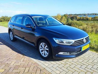 Blauw Gebruikt 2016 VW Passat Stationwagen | € 9.750 (Eerlijke prijs)