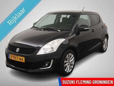 Zwart (metallic) Occasion 2014 Suzuki Swift Exclusive Hatchback | € 10.950 (Eerlijke prijs)