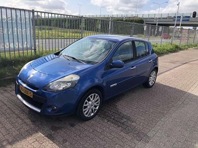 Renault Clio II
