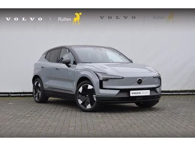 Grijs Occasion 2025 Volvo EX30 Performance SUV | € 35.840 (Eerlijke prijs)