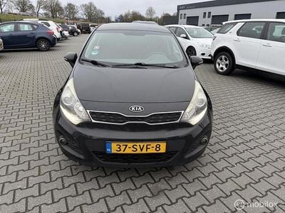 Occasion Kia Rio 75 PK (55 kW) 2012 Zwart Hatchback