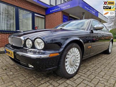 tweedehands Jaguar XJ 4.2 V8 Super Charged Uitstekende Staat BTW! Youngt