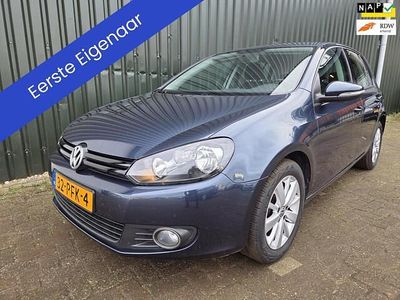Blauw Gebruikt 2011 VW Golf VI Hatchback | € 6.490 (Eerlijke prijs)