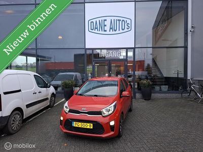 Rood Occasion 2017 Kia Picanto Hatchback | € 9.390 (Eerlijke prijs)