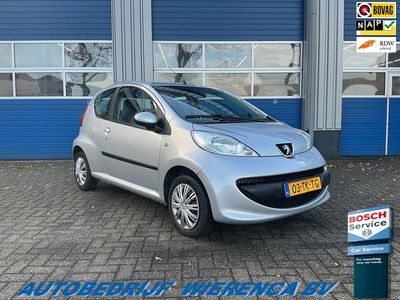 Grijs Gebruikt 2006 Peugeot 107 Hatchback | € 2.250 (Eerlijke prijs)