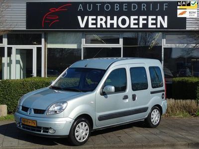 tweedehands Renault Kangoo 1.6-16V Privilège - AIRCO - ELEK RAMEN - TEKHAAK -