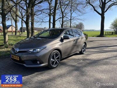 Toyota Auris Hybrid
