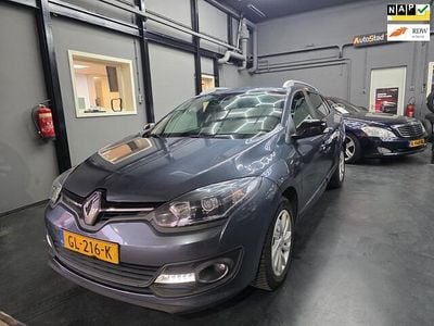 Occasion Renault Mégane GrandTour LIMITED 116 PK (85 kW) 2015 Grijs Stationwagen