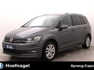 Grijs (metallic) Occasion 2019 VW Touran Highline MPV | € 24.900 (Goede deal)