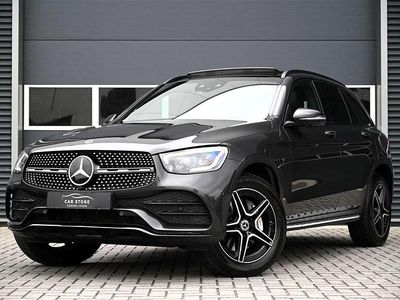 Grijs Gebruikt 2020 Mercedes GLC300e AMG SUV | € 42.950 (Eerlijke prijs)