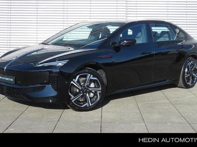 Zwart Nieuw 2025 Hongqi EH7 Sedan | € 59.995