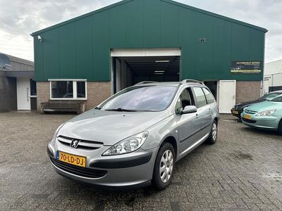 Grijs Occasion 2002 Peugeot 307 Stationwagen | € 1.499 (Duur)
