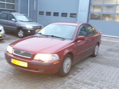 Volvo S40