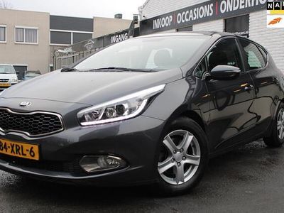 Occasion Kia Ceed Plus 135 PK (99 kW) 2012 Grijs Hatchback