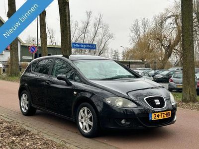 tweedehands Seat Leon 2.0 FSI Stylance AIRCO!5DEURS!LM VELGEN!KOOPJE!