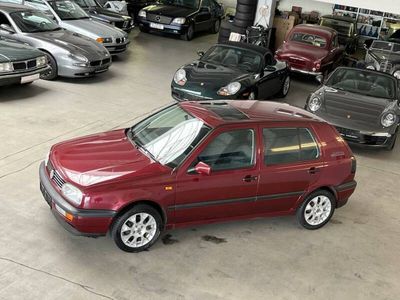 Bruinbraun Occasion 1994 VW Golf III Sedan | € 4.490