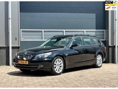 BMW 523