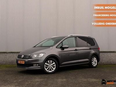 Grijs, metallic lak Occasion 2016 VW Touran Comfortline MPV | € 16.900