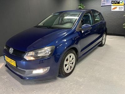 Blauw Gebruikt 2010 VW Polo S Hatchback | € 2.999 (Eerlijke prijs)
