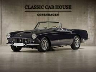 Blauw Occasion 1962 Ferrari 250 Cabriolet | € 935.000