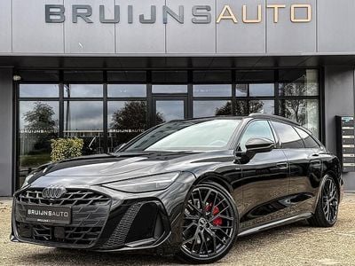 Zwart Nieuw 2025 Audi A6 Competition Stationwagen | € 97.950