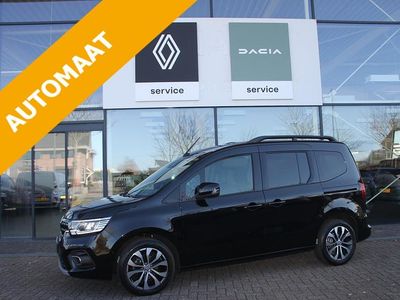 Zwart Gebruikt 2023 Renault Kangoo Techno MPV | € 36.520