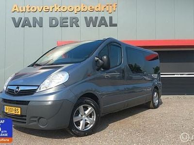 Grijs Gebruikt 2013 Opel Vivaro MPV | € 16.999