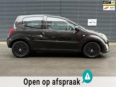 Zwart Occasion 2011 Renault Twingo Authentique Hatchback | € 1.749 (Goede deal)