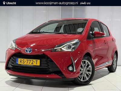 Rood Occasion 2018 Toyota Yaris Executive Hatchback | € 16.900 (Eerlijke prijs)