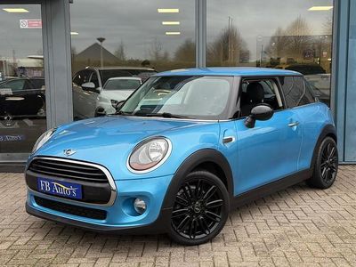 Blauw Gebruikt 2015 Mini ONE Hatchback | € 7.450 (Goede deal)