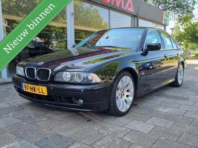 BMW 525