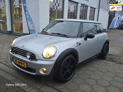 Grijs Gebruikt 2009 Mini ONE Business Hatchback | € 2.499 (Goede deal)