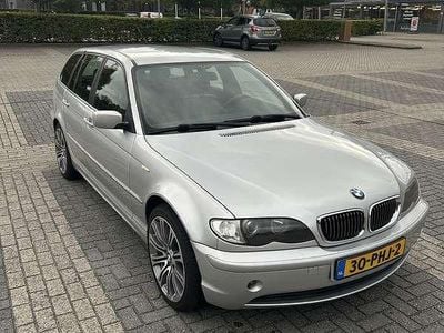 BMW 325