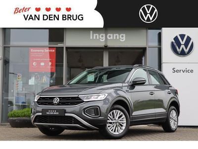 tweedehands VW T-Roc 1.0 TSI 110 pk Life | Climatronic Airco | Camera |