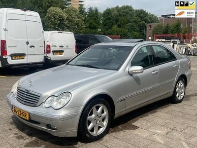 Mercedes C240