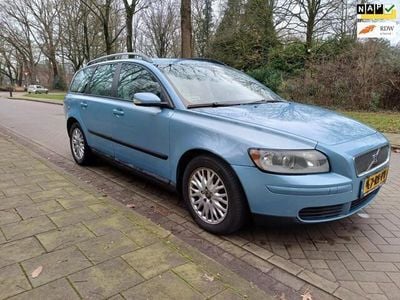 Volvo V50