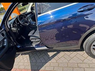 Blauw Occasion 2017 Mercedes GLC350 Premium Plus SUV | € 26.500