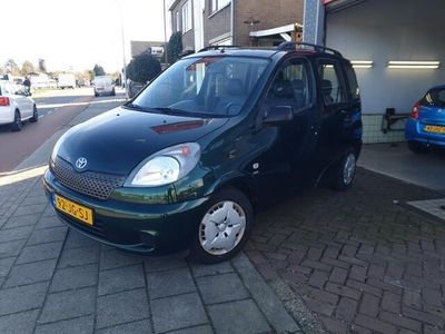 Toyota Yaris Verso