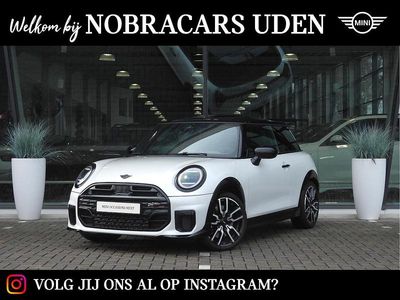 Wit Occasion 2024 Mini John Cooper Works Hatchback | € 39.850 (Iets duurder)
