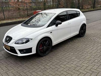 Wit Occasion 2010 Seat Leon CUPRA Hatchback | € 9.000