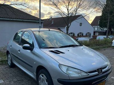 tweedehands Peugeot 206 1.4 XT