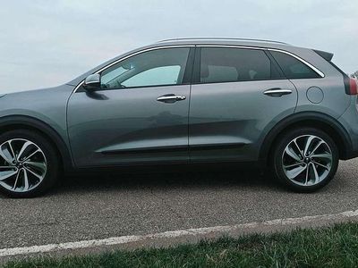 Zilver Occasion 2017 Kia Niro SUV | € 14.995 (Eerlijke prijs)