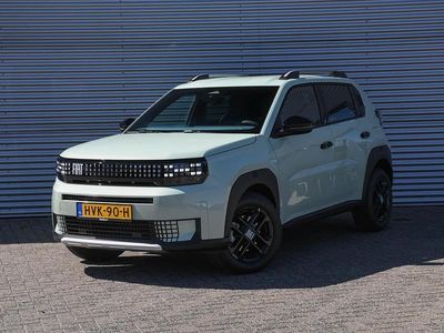 Groen Nieuw 2025 Fiat Panda Icon Sedan | € 26.989 (Eerlijke prijs)