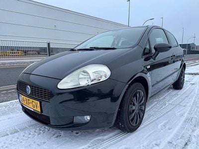 Zwart Gebruikt 2007 Fiat Grande Punto Dynamic Hatchback | € 1.999 (Goede deal)