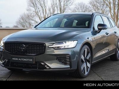Groen Nieuw 2025 Volvo V60 Performance Stationwagen | € 61.995
