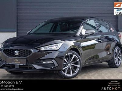 Zwart Occasion 2021 Seat Leon FR Hatchback | € 24.399 (Iets duurder)