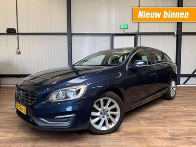 Occasion Volvo V60 Summum 136 PK (100 kW) 2014 Blauw Stationwagen